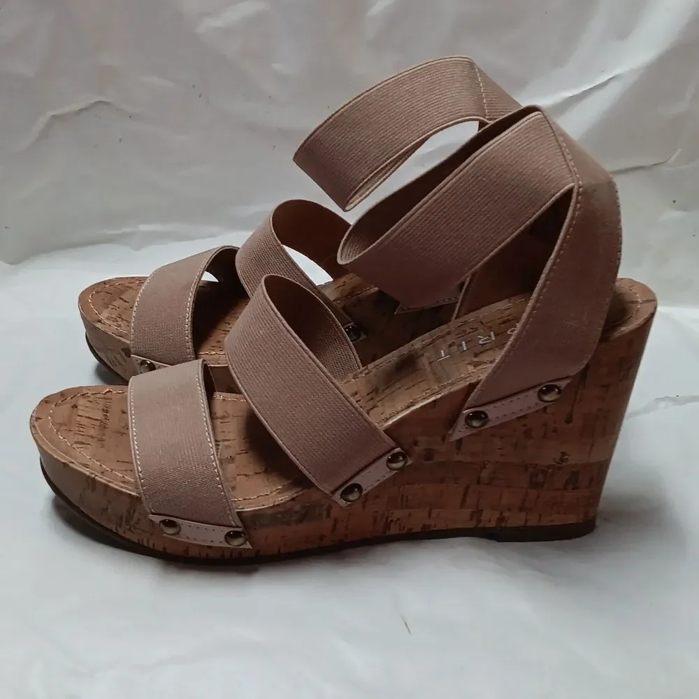 Spirit Stylish Tan Wedge Sandals Size 7M
